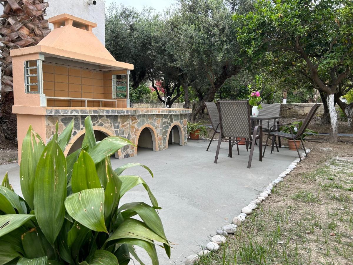 Villa Lina'S Amazing House In Ialysos Ixia  Esterno foto